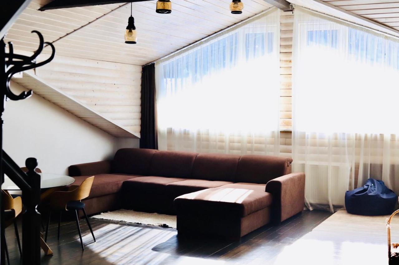Villa Billa Tatariv Buitenkant foto