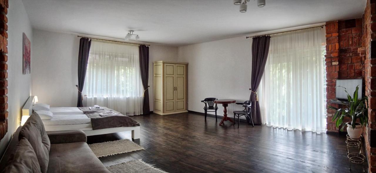 Villa Billa Tatariv Buitenkant foto
