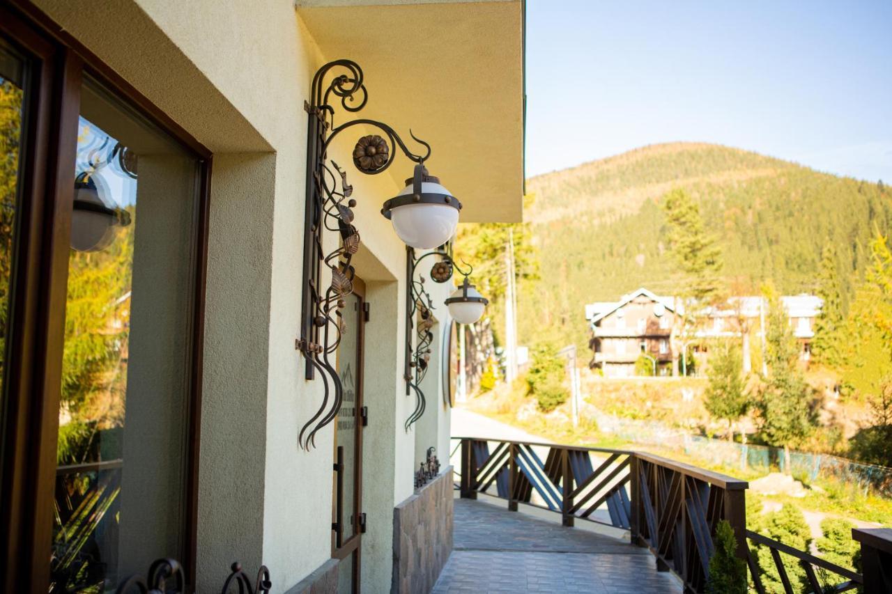 Villa Billa Tatariv Buitenkant foto